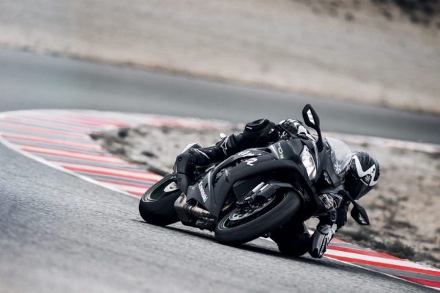 Kawasaki Ninja ZX-10RR 2018 Motociclismo Online