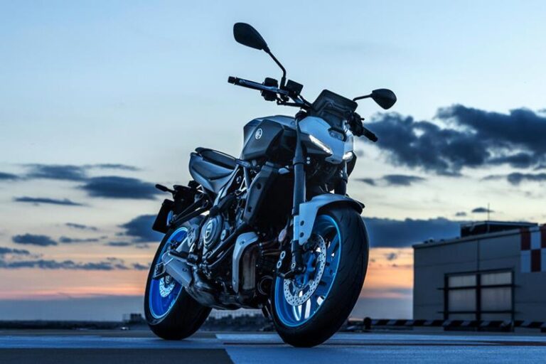 Nova Yamaha MT 07 estreia visual renovado e versão automatizada