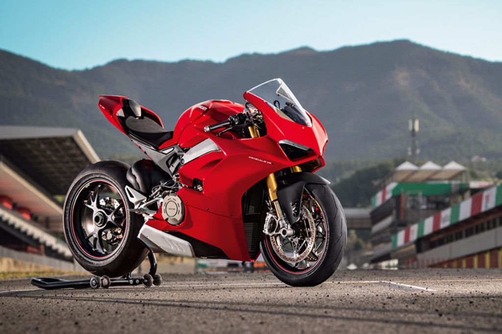 Ducati Panigale V4 bate recorde de preço em leilão na Itália