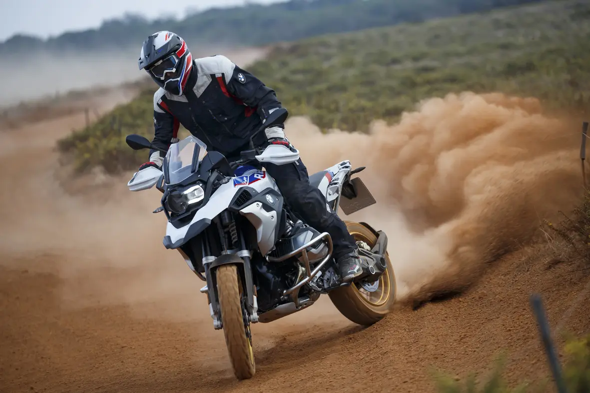 Veja as 30 motos mais emplacadas em 2020