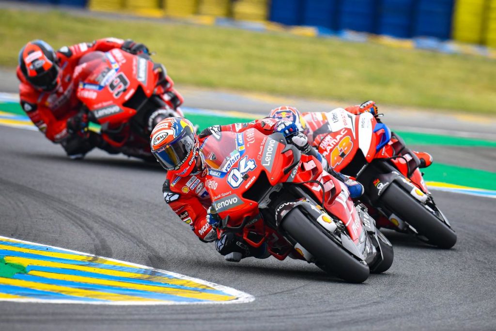 MotoGP divulga calendário com 13 corridas em cinco países