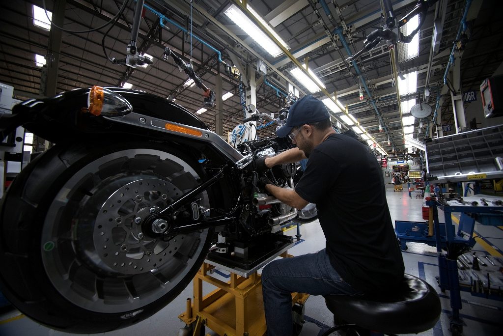 Produção de motos cresce 9% sobre dezembro