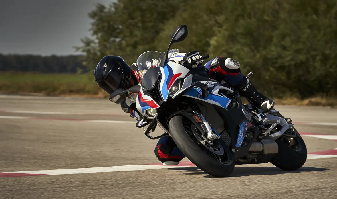 BMW M 1000 RR