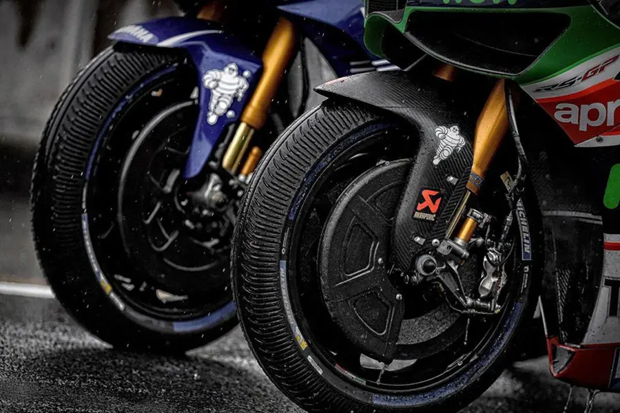FREIOS MOTOGP