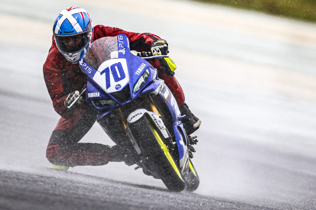 Corrida De Moto No Campo Inglês Foto Editorial - Imagem de velocidade,  campeonato: 197467531