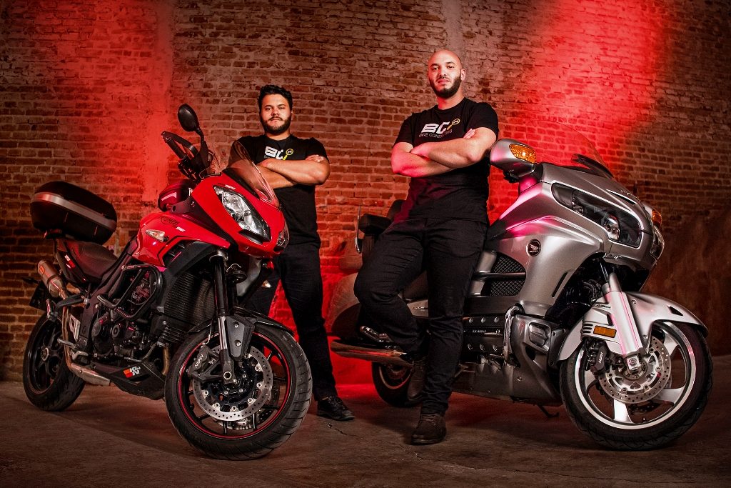 Empresa ajuda motociclistas a encontrarem motos ideais