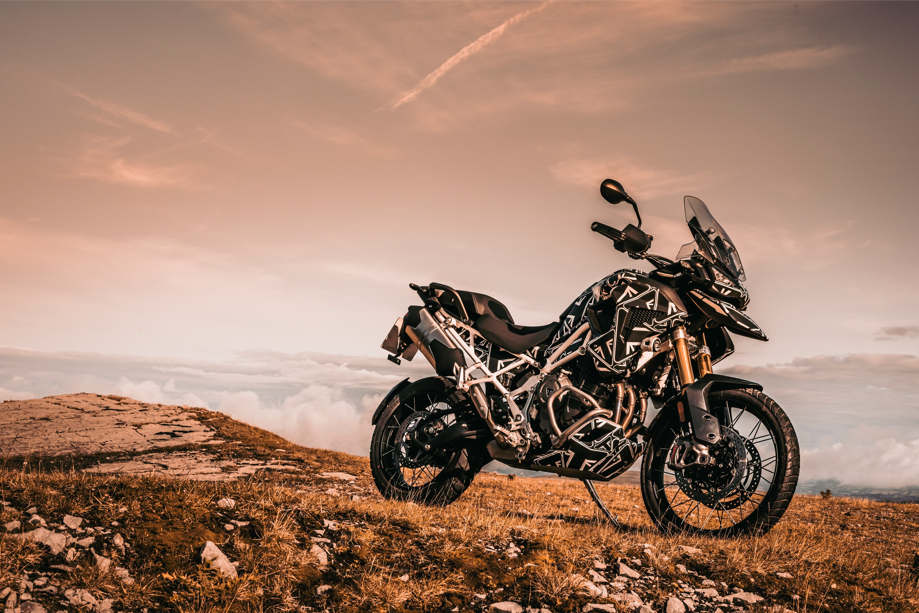 Nova Triumph Tiger 1200 já está em fase de testes