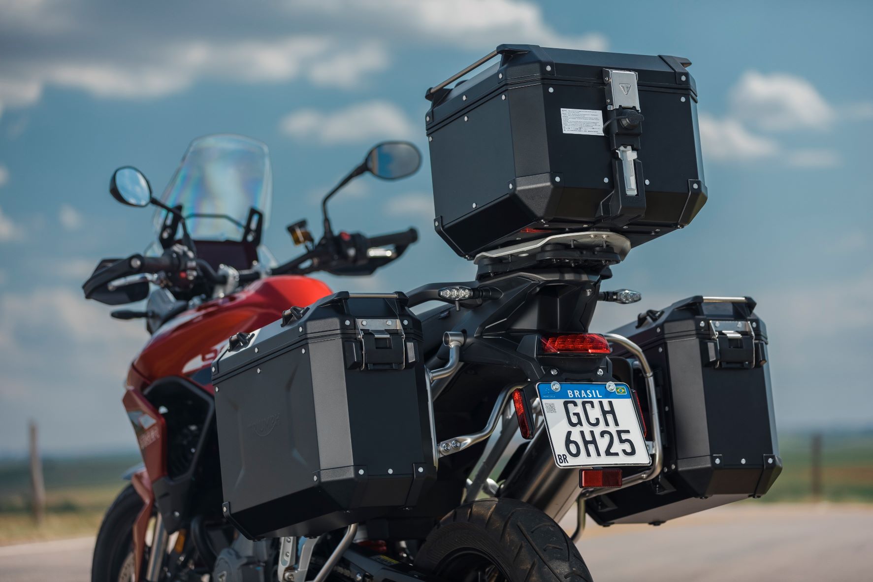 Triumph Tiger 900 Touring, versão pronta para viagens