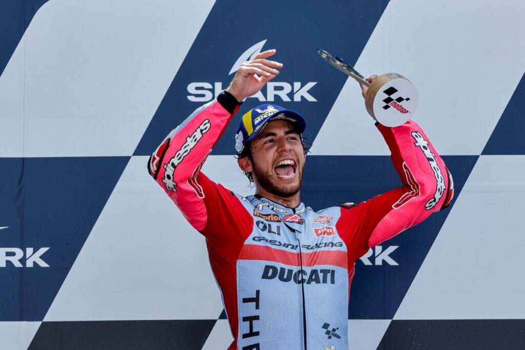Bastianini vence a terceira na temporada 2022 da MotoGP 