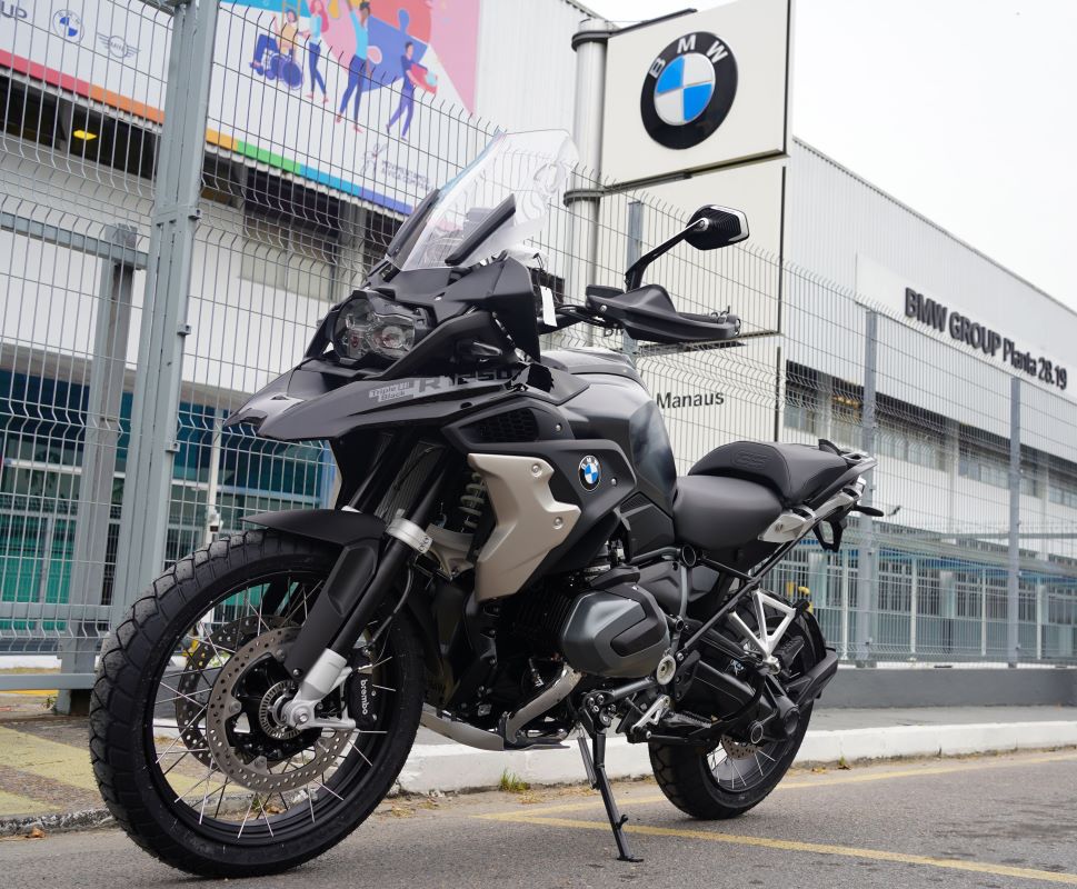 BMW Motorrad celebra melhor volume de vendas globais em 2023