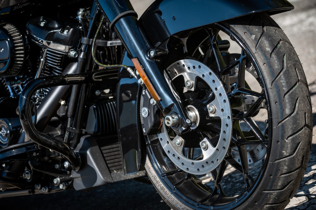 Harley-Davidson Road King Special: para os olhos e o coração