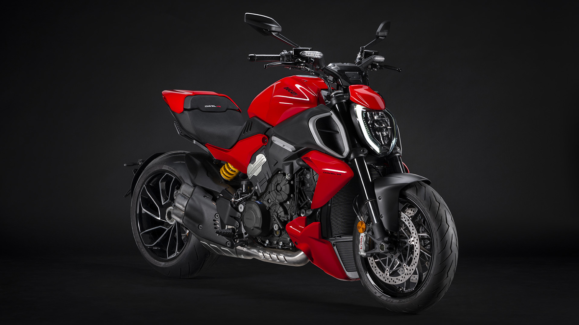 Ducati Diavel V4 é novamente reconhecida por seu design