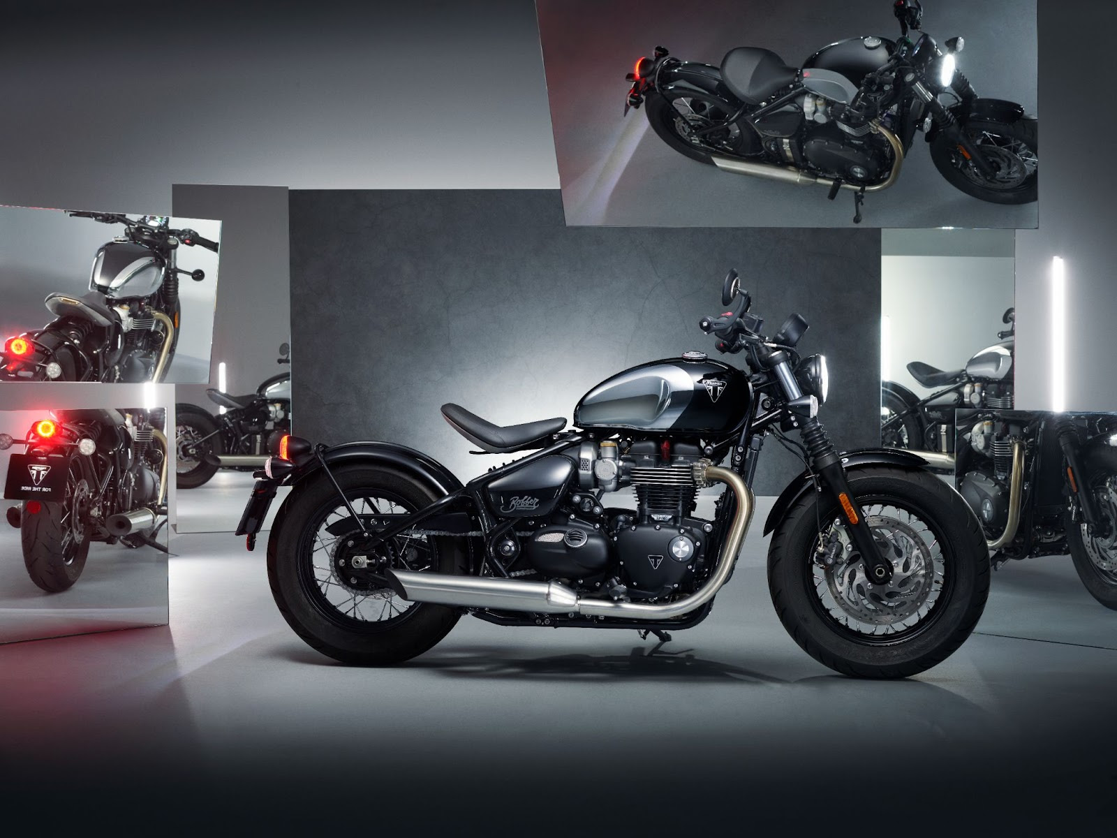 Triumph Chrome Bonneville Bobber 2023