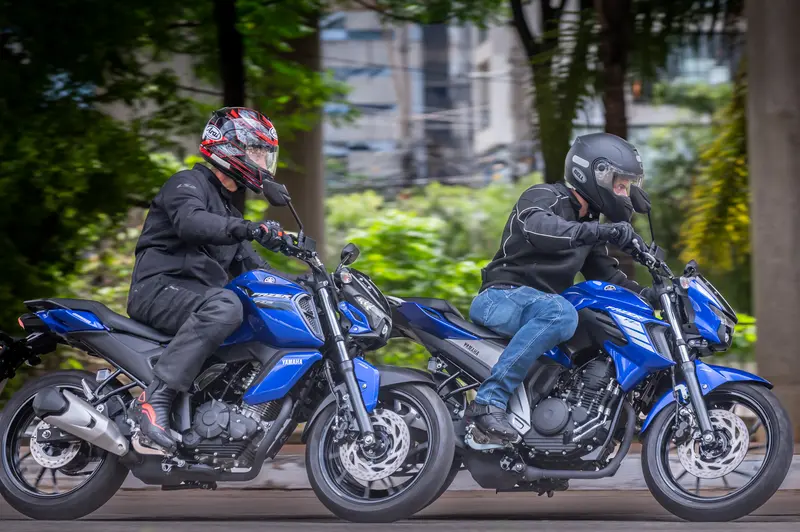 Yamaha FZ15 e FZ25