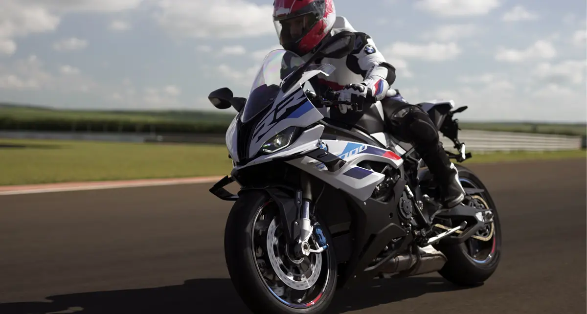BMW-S-1000-RR-2023_divulgacao_BMW-Motorrad-1