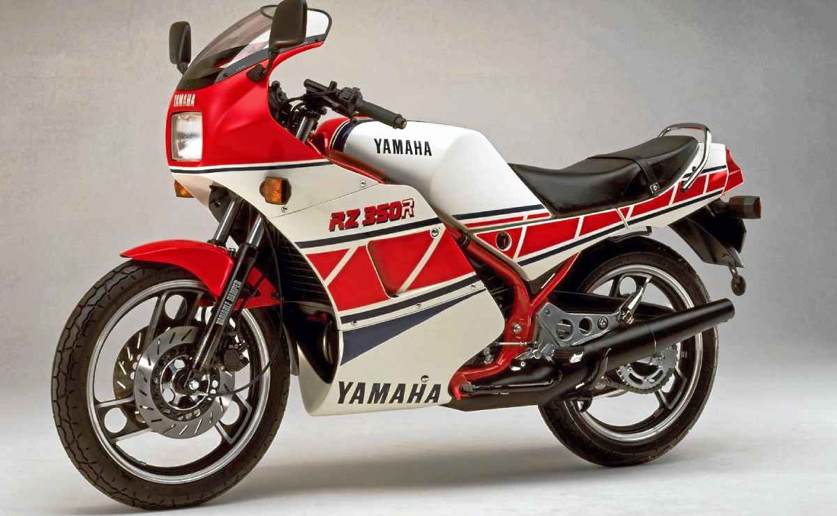 Yamaha RD- 3
