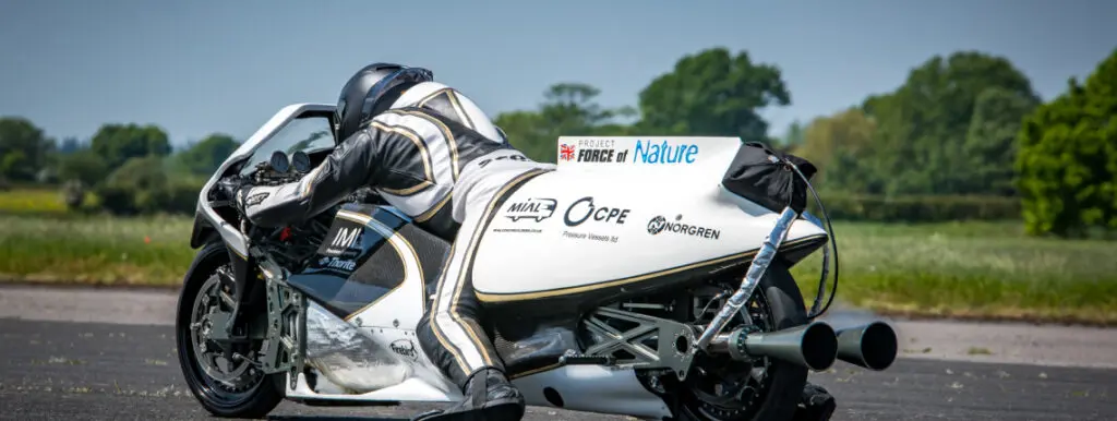 Moto a vapor