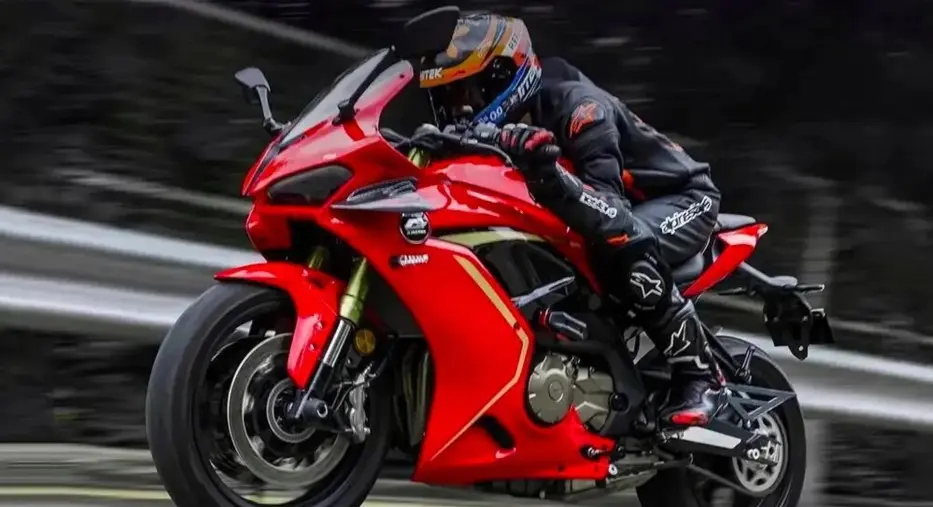 QJ Motor SRK 600 RR 2024
