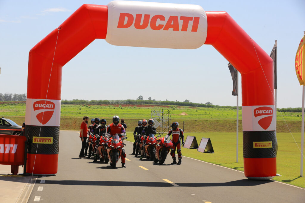 Ducati Riding Experience (DRE) tem inscrições abertas no Brasil