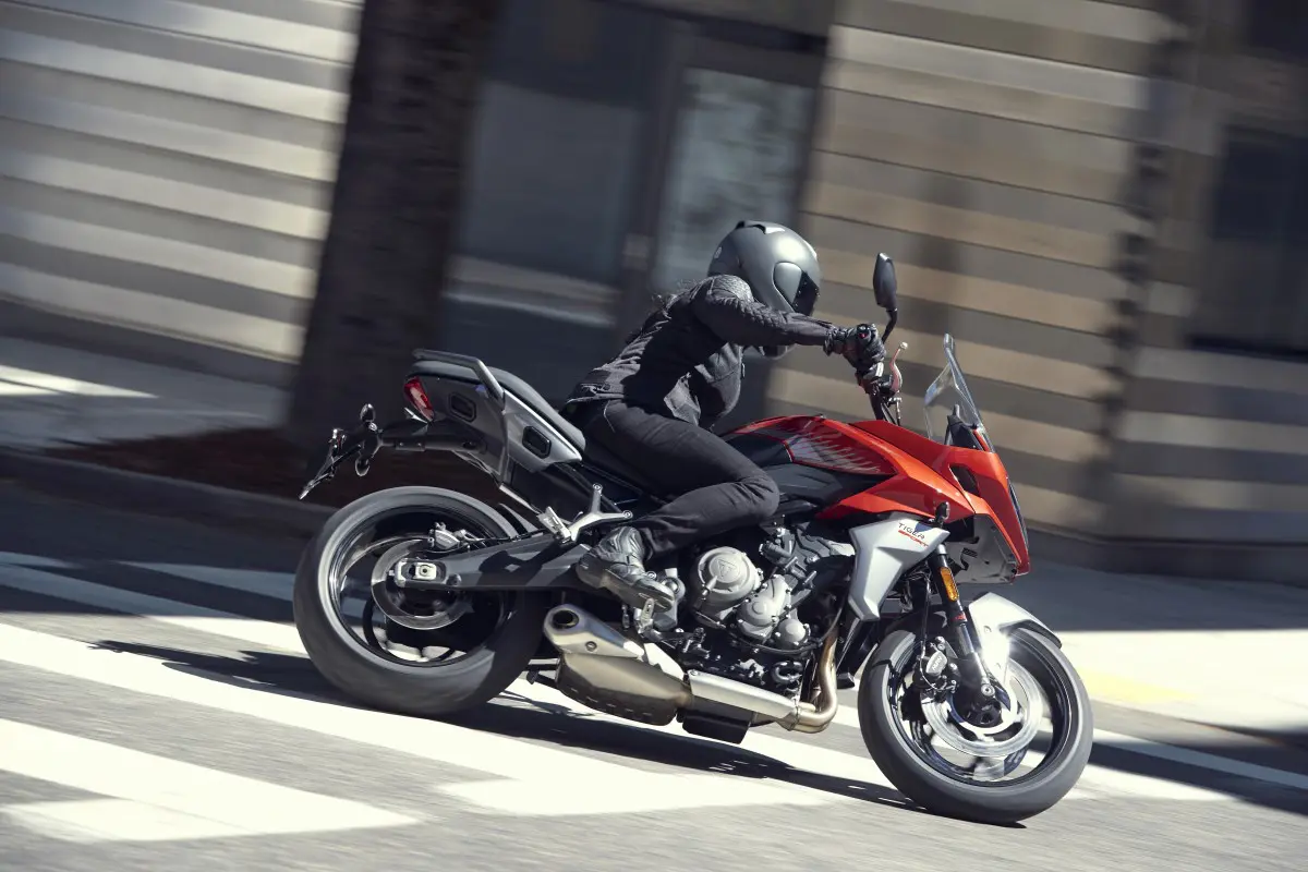 Triumph-Tiger-Sport-660-3