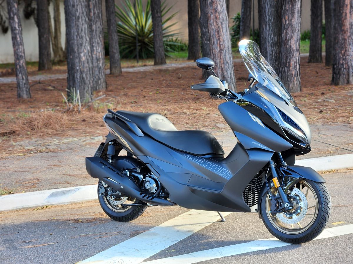 350E: aceleramos o novo scooter médio da Zontes