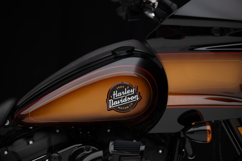 Harley-Davidson-Low-Rider-ST-Tobacco-Fade-1
