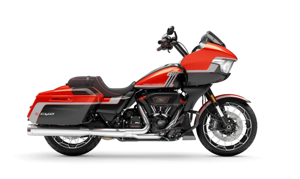 Harley-Davidson CVO Road Glide ST 2024 imagem lateral