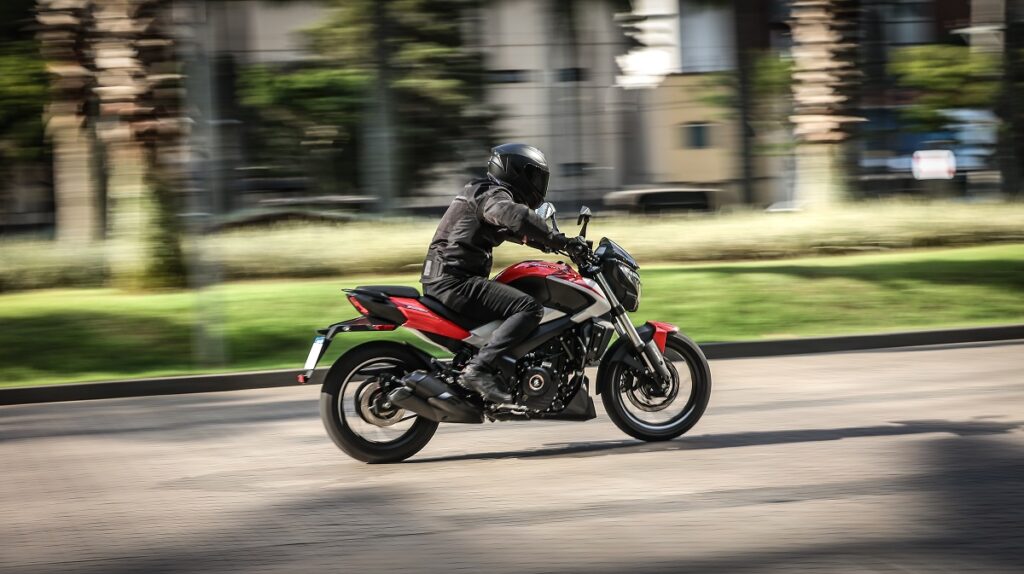 Bajaj Dominar 250