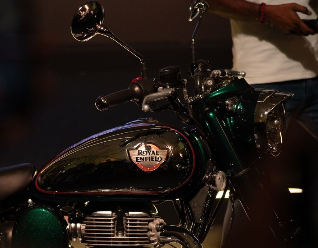 Royal Enfield Classic 350 durante lançamento na Índia