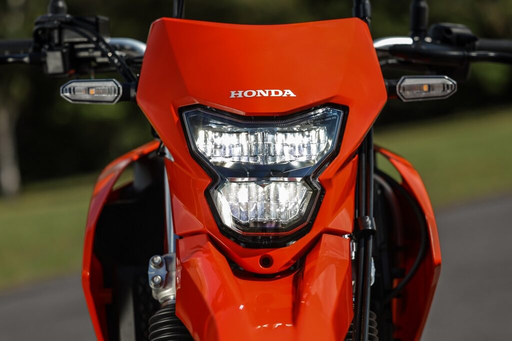 Honda XR 300L Tornado