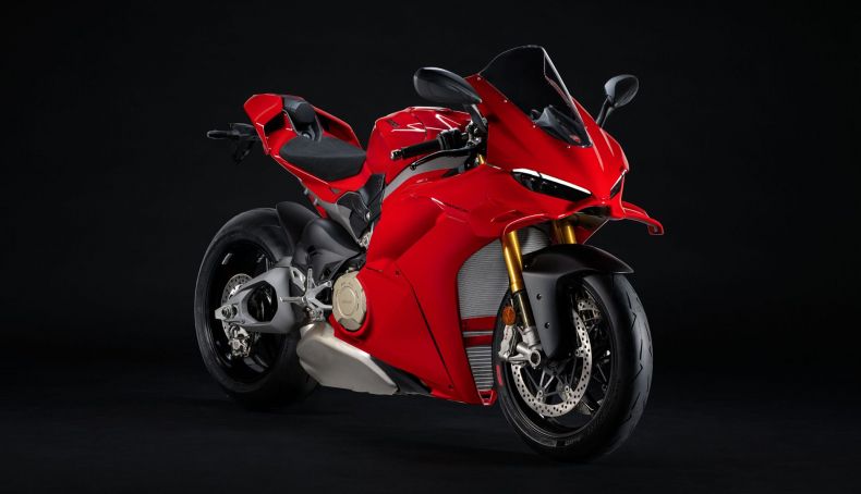 Ducati Panigale V4 2025 imagem frontal