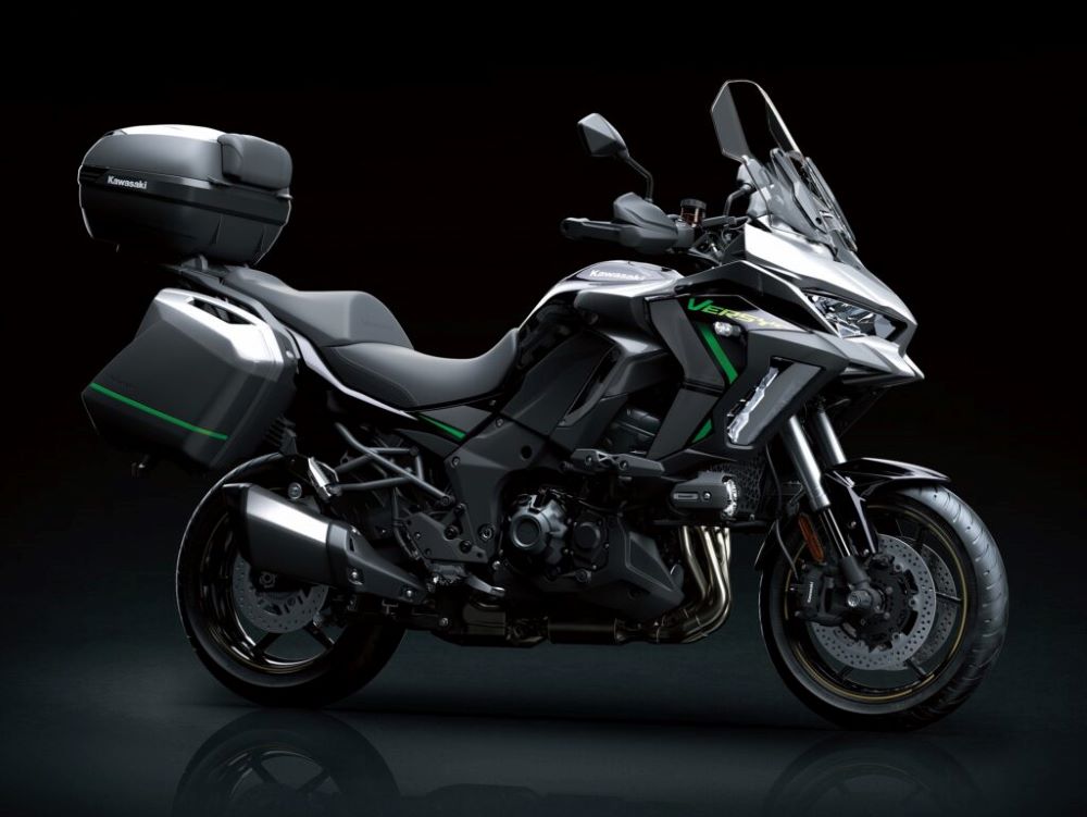 Kawasaki-Versys-1000-2025-04