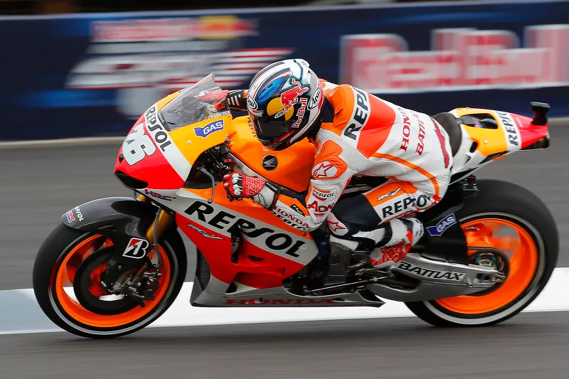 imagem Dani Pedrosa em ação com Repsol Honda em 2013