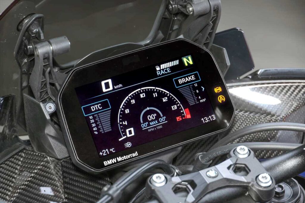 imagem painel TFT BMW M1000XR