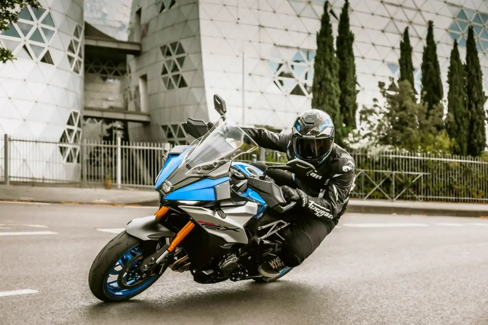 Suzuki-GSX-S1000GX