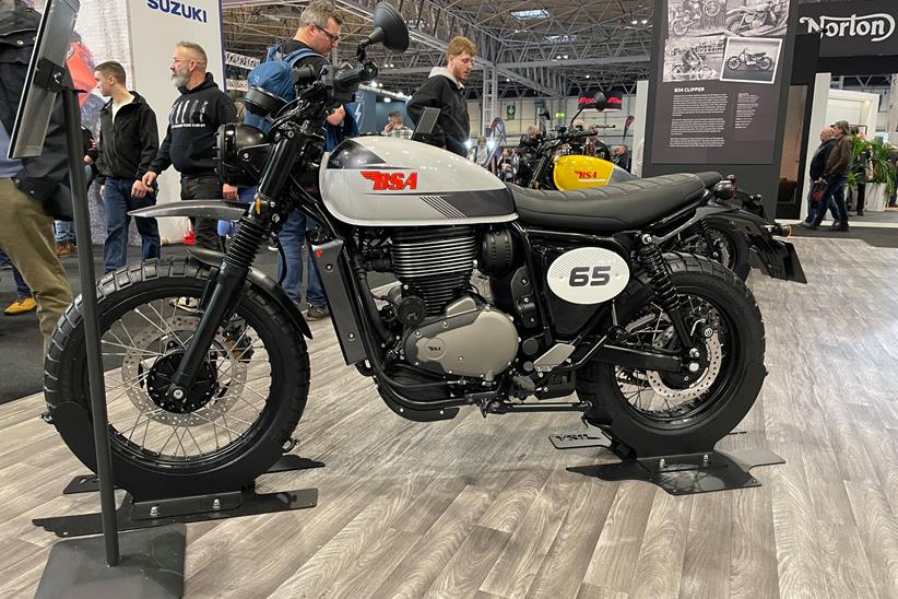 bsa-b65-scrambler-3