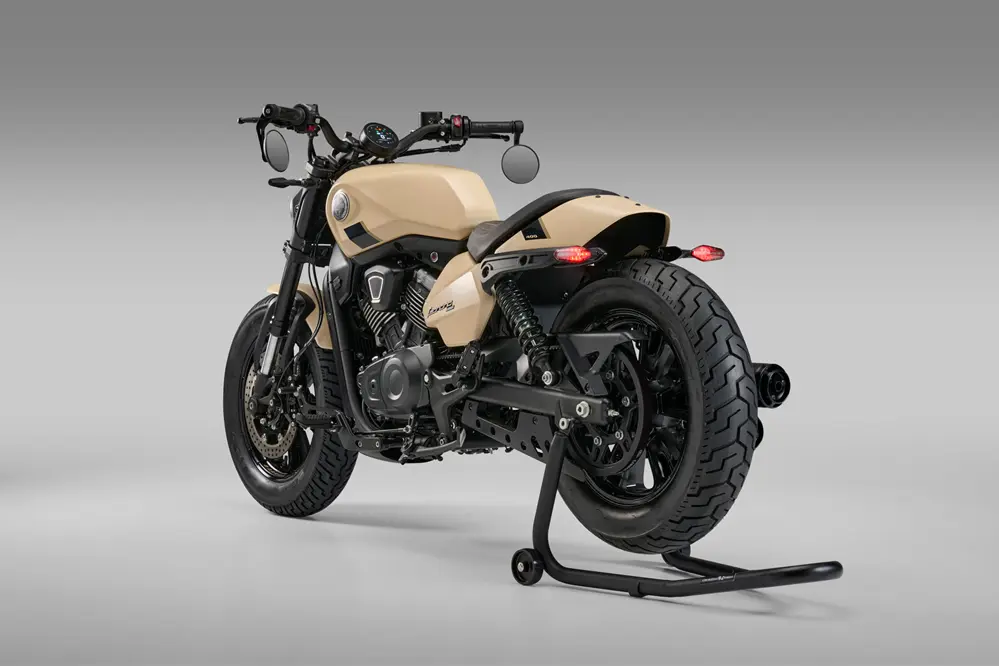 Benelli Leoncino Bobber 400