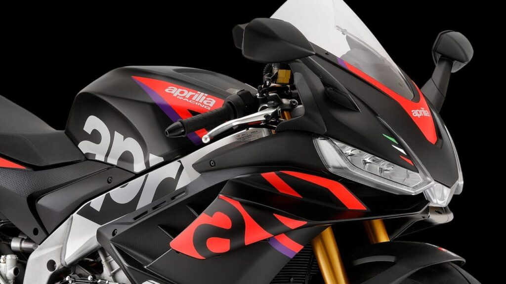 imagem da carenagem frontal da Aprilia RSV4 Factory