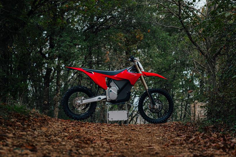 Moto de enduro elétrica