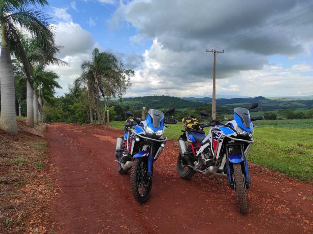 imagem da Honda CRF 1100L Africa Twin DCT e MT