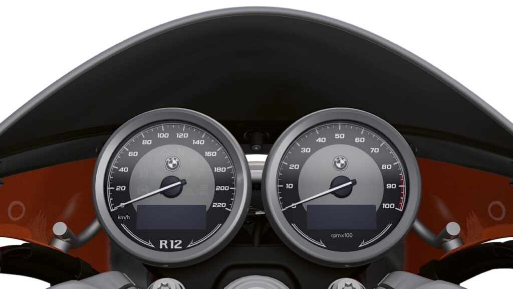 imagem do painel TFT da BMW R12S Heritage Café Racer