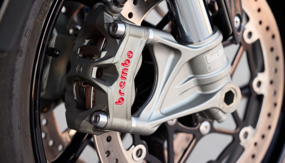 imagem do freio Brembo Stylema na nova Triumph Speed Triple 1200 RS 2025