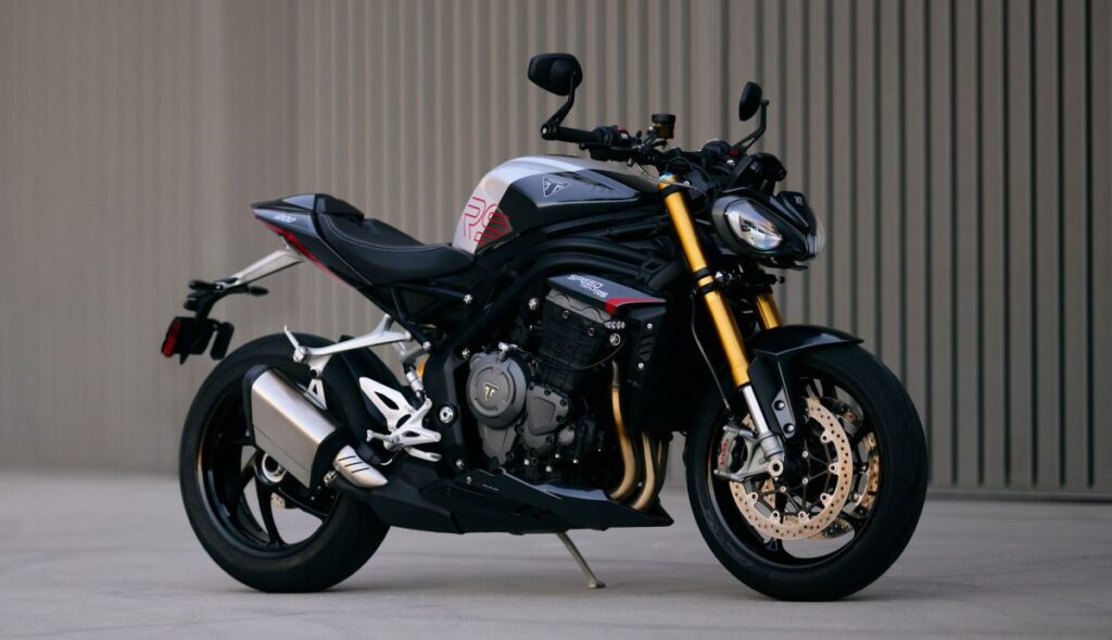 imagem da nova Triumph Speed Triple 1200 RS 2025