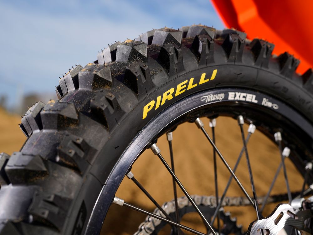 Pirelli-Scorpion-MX32-Mid-Soft (3)