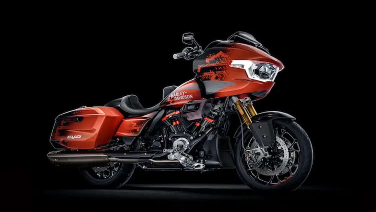 imagem da nova e exclusiva Harley-Davidson CVO Road Glide RR