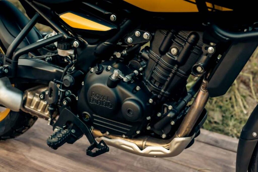 imagem do motor da nova Royal Enfield Himalayan 450