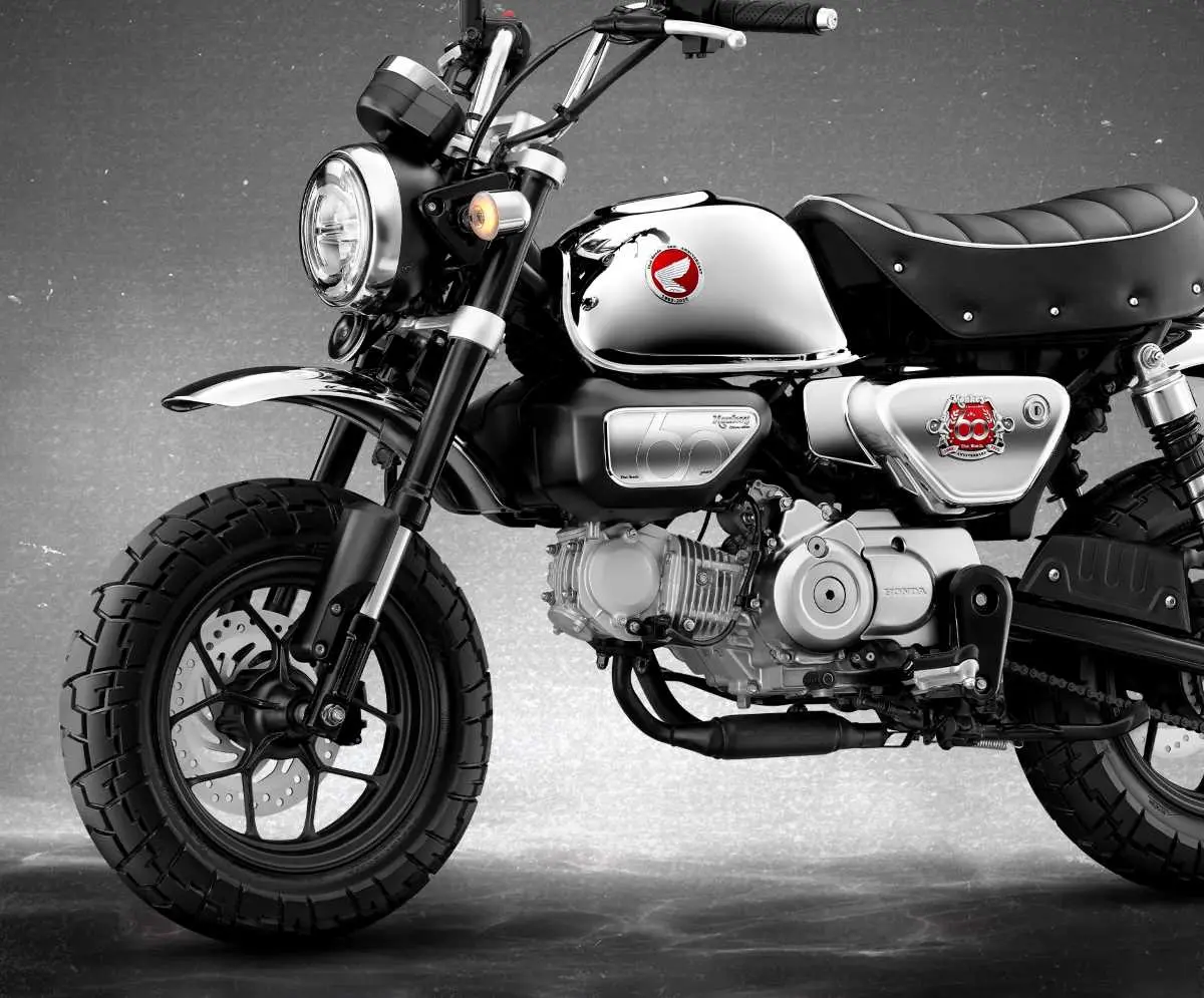 imagem do novo honda monkey chrome legend