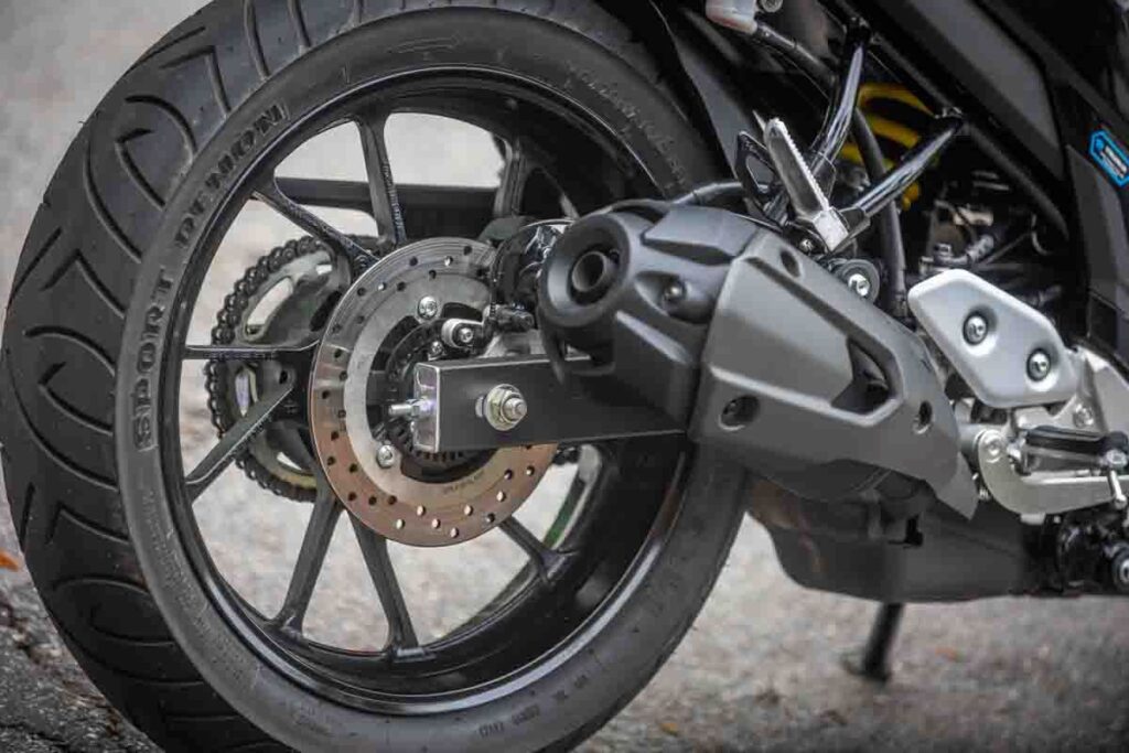 imagem da roda traseira da nova yamaha fazer fz25 connected 2025