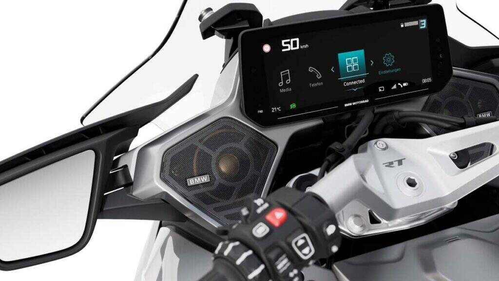 imagem do painel da nova BMW R 1300 RT 2025