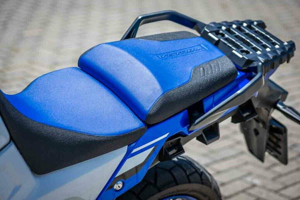 imagem do assento da Suzuki V-Strom 1050 XT 2025